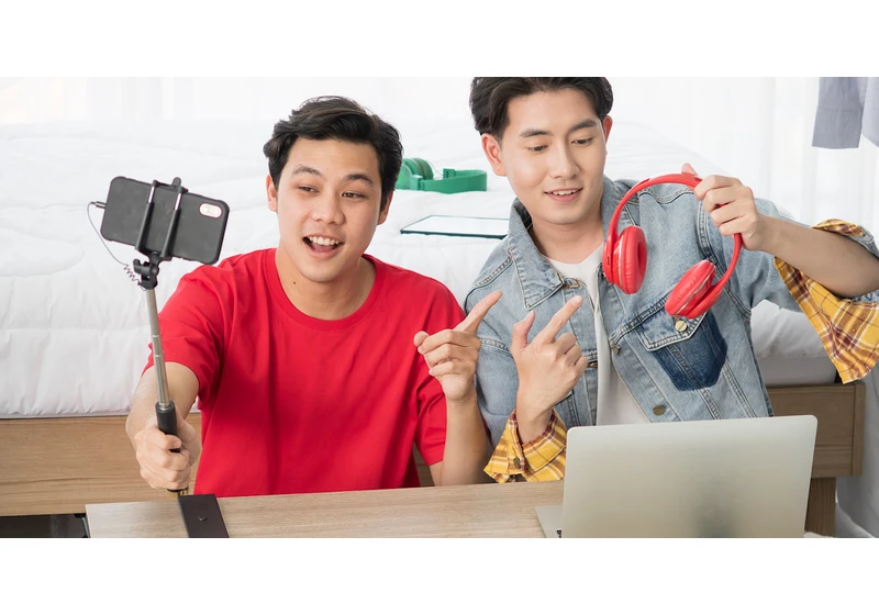 Google Rolls Out November 2023 Reviews Update via @sejournal, @MattGSouthern