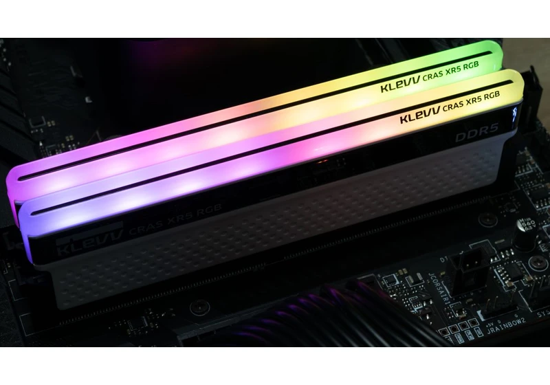 Klevv Cras XR5 RGB DDR5-8000 C38 2x16GB Review: High-Cost Performance