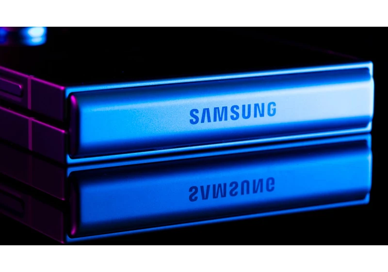 Samsung's Cheaper Galaxy Flip 7 FE Foldable Phone Shows Up in New Leak