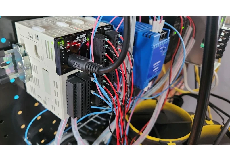  DIYer creates ‘RTX 5090 countermeasures’ with cabling spaghetti to mitigate 16-pin meltdowns — system automatically shuts down when the overcurrent protection is triggered 