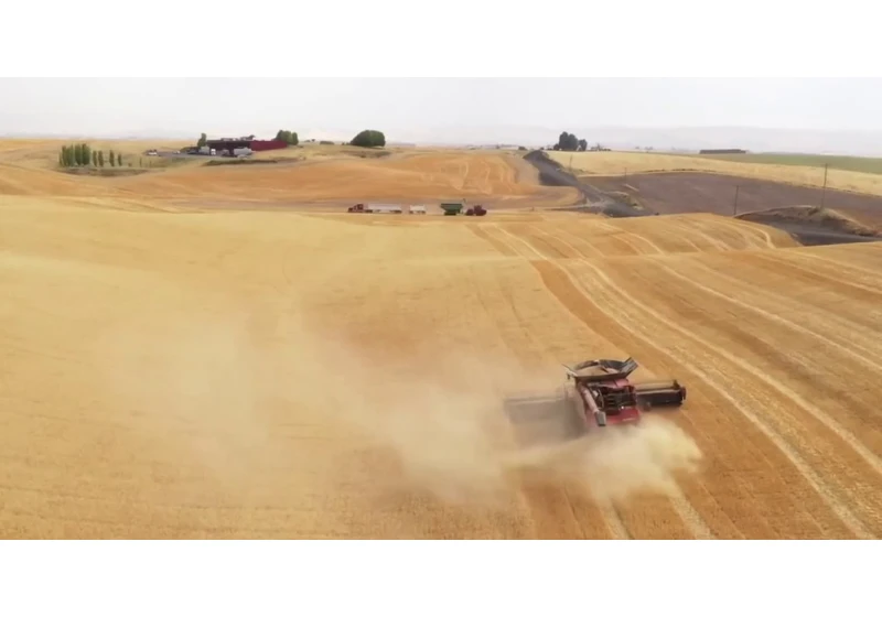 Farmers want California to change its autonomous tractor ban