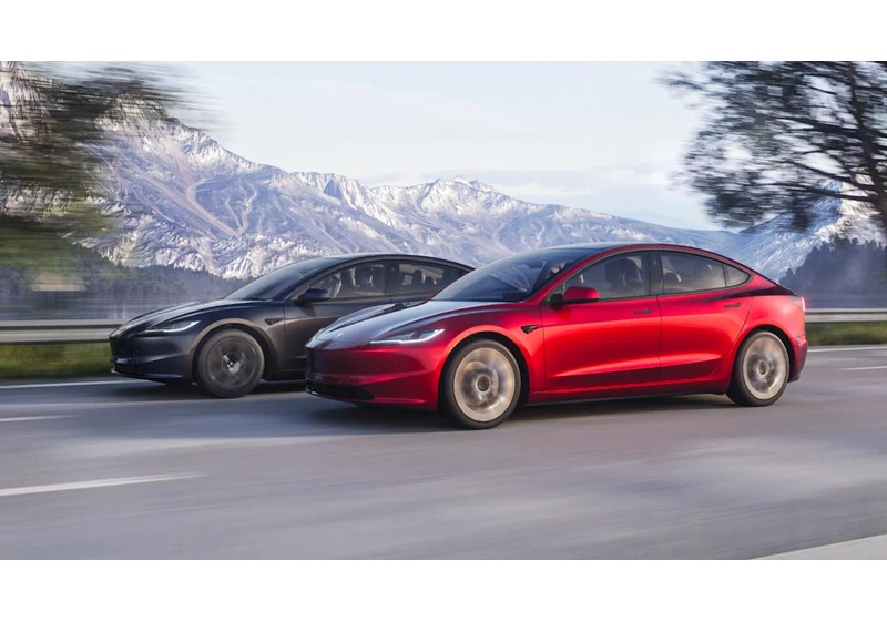 Tesla offers a $350 retrofit turn signal stalk after removing it from the Model 3