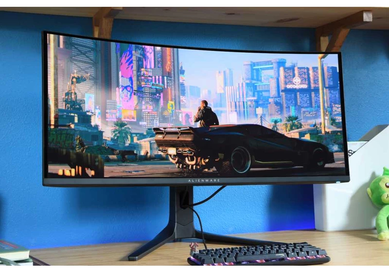 Save $322 on Alienware’s OLED ultrawide, the best gaming monitor around