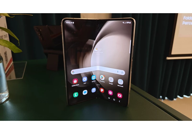  Samsung Galaxy Z Fold 6 and Z Flip 6 leaks hint at some big upgrades for the foldables 