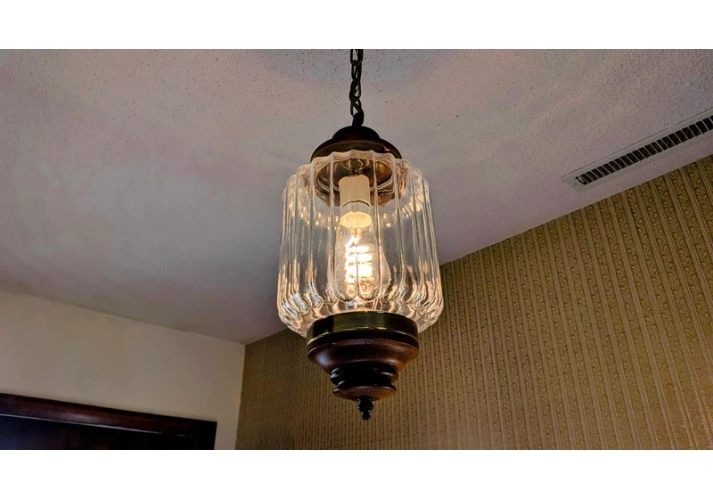 3 Ways to Set the Mood at Home With Perfect Accent Lighting