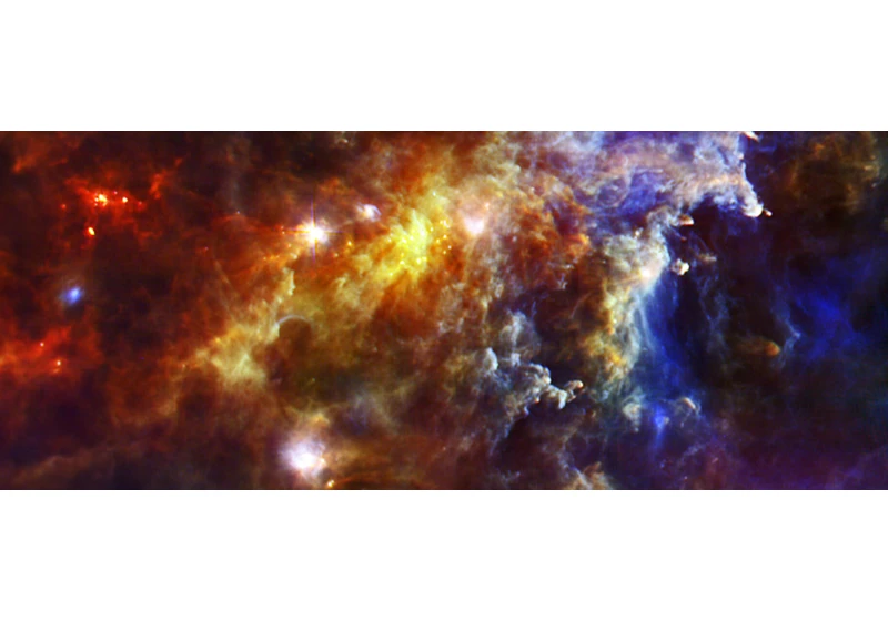 Astronomers Discover Complex Carbon Molecules in Interstellar Space