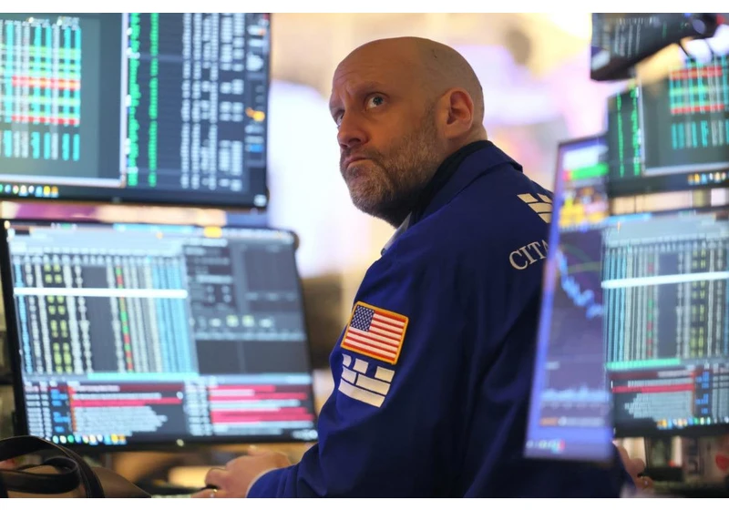 fortune: U.S. Banks are sitting on $1.7 trillion in unrealized losses, research says. That’s not a problem—until it is