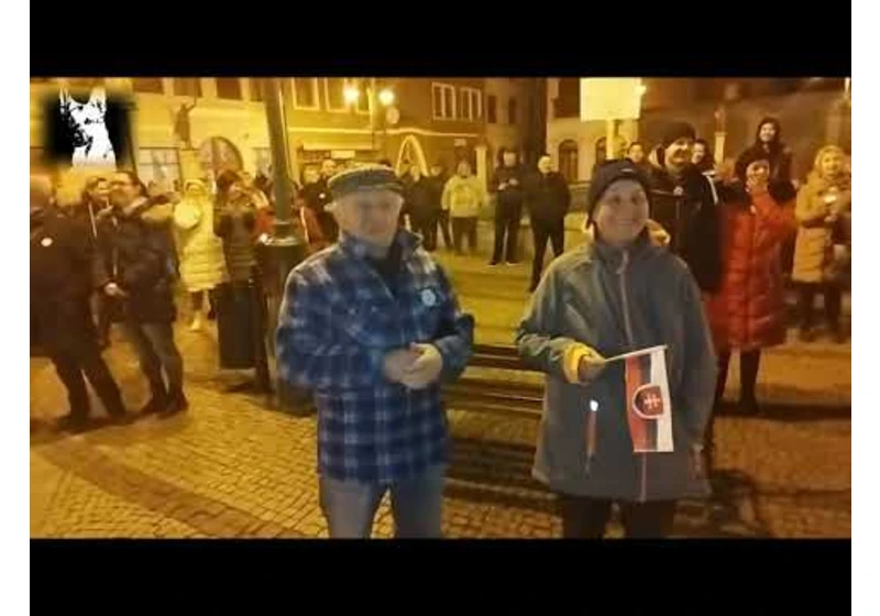 Best off z pochodu za mier v Komárne (23.2.2023)