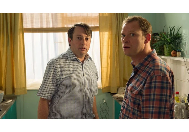 The best TV show on Prime Video? I can’t stop coming back to this comfortingly cringey comedy series from the 2000s 