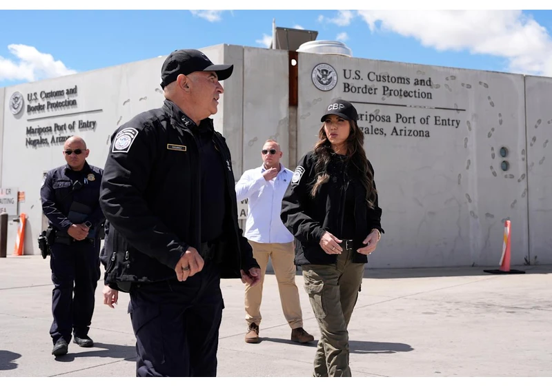 The Trump administration wants to photograph everyone leaving the US by car