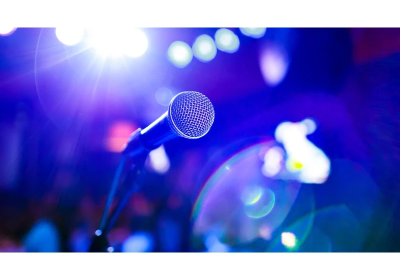 I Tried AI to Improve My Public Speaking Skills. It Didn't Listen That Well