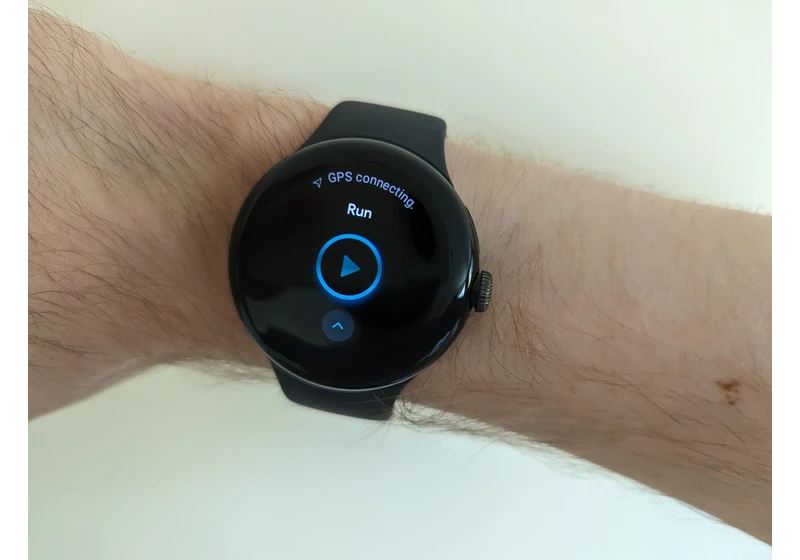 Pixel Watch rear casing issue is a sticky situation