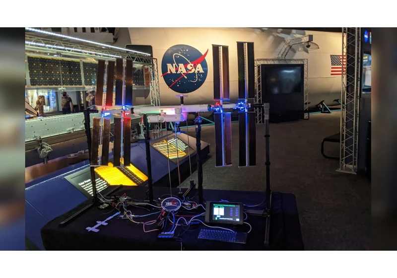 Raspberry Pi ISS Model Mimics Real ISS