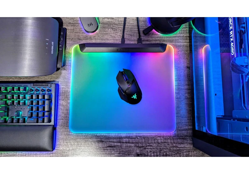 If you ever need your mousepad to have all the RGB lighting, this is definitely the one to get