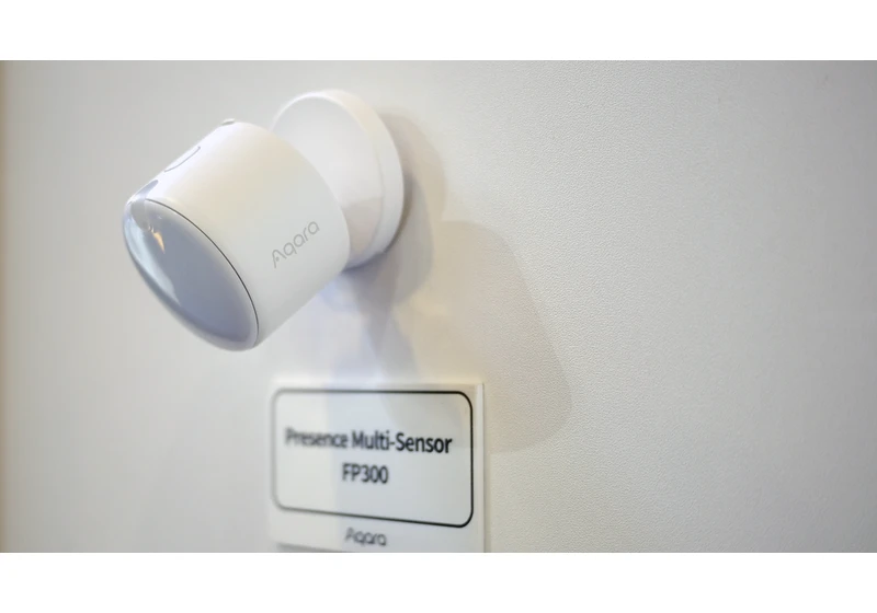 The Aqara Presence Sensor FP300: Finally, a sensor that's battery-powered!