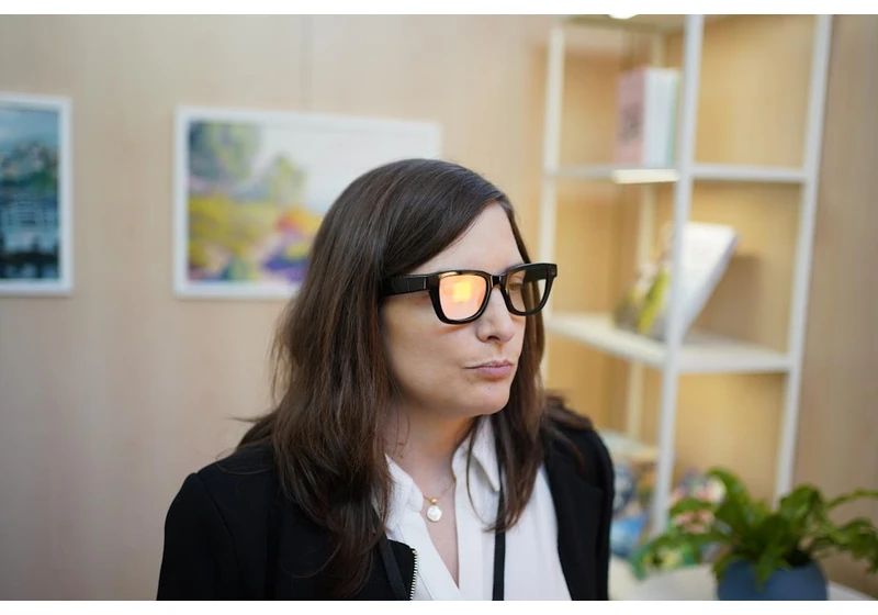 Google XR glasses hands-on: Lightweight but with a limited field of view