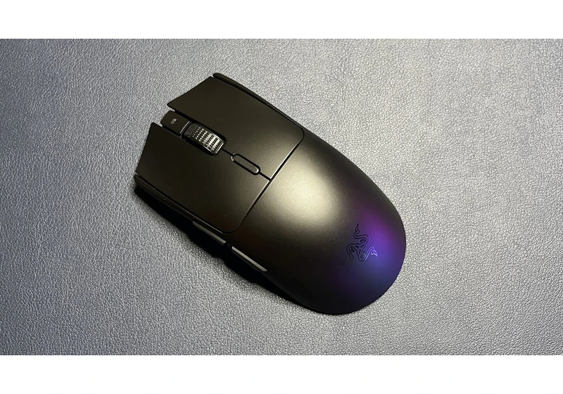 Razer Viper V3 HyperSpeed Review: Feels Lighter