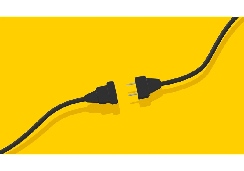 Bought New Holiday Devices for Black Friday? Don't Plug Them Into An Extension Cord
