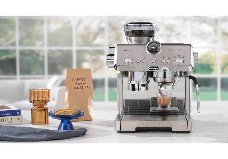 De'Longhi's new manual coffee machine lets you call the shots