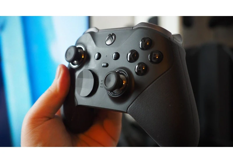  Your favorite Xbox controller can get a second life thanks to replacement parts from Microsoft 