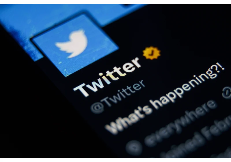 Twitter To Launch Job Listings For Verified Organizations via @sejournal, @kristileilani