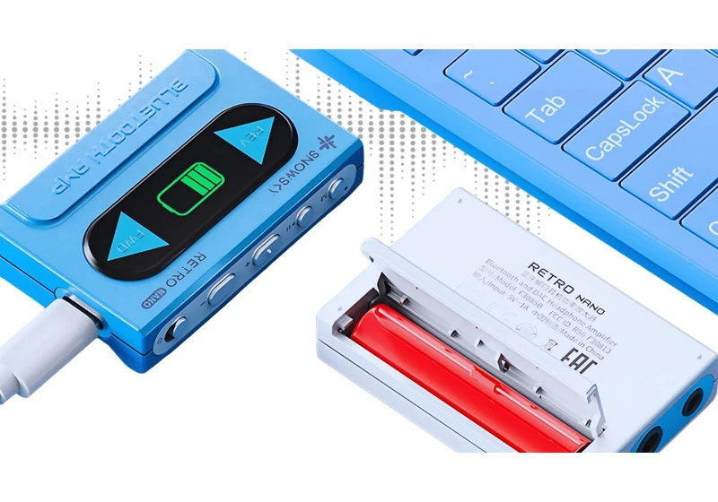 This funky Walkman-esque 'music player' doesn't look like a DAC, but it quacks like a DAC