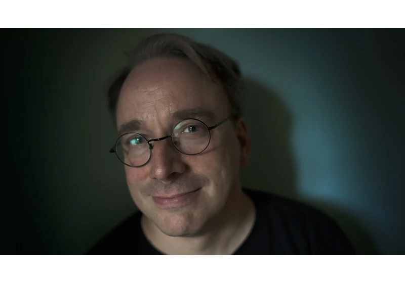  Linus Torvalds still uses an AMD RX 580 from 2017 — also ditches Apple Silicon for an Intel laptop 