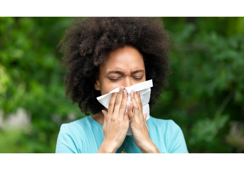 Allergies Ruining Your Life? Experts Recommend These 13 Hacks for Soothing Allergies at Home