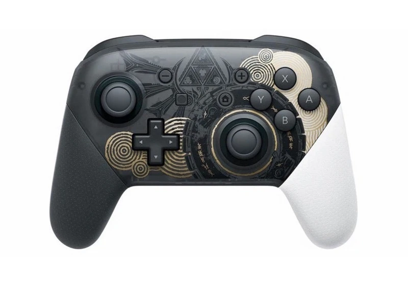 The Tears of the Kingdom Pro Controller has a secret discount right now