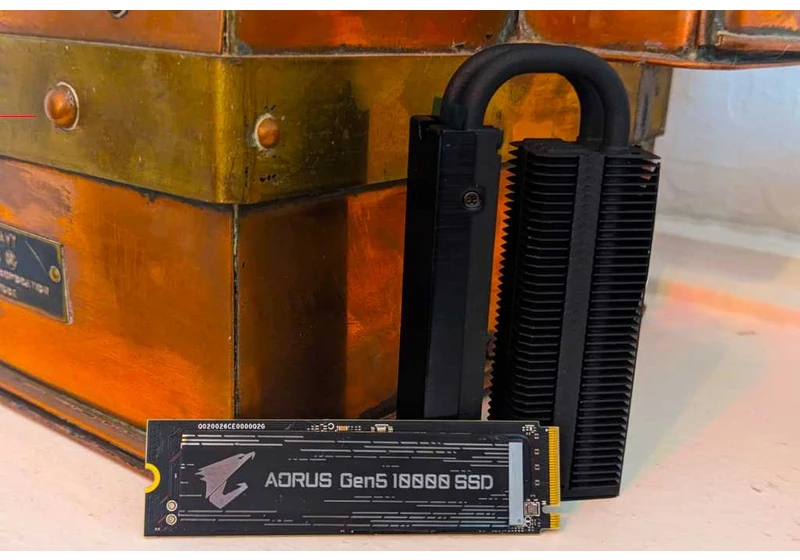 Gigabyte Aorus Gen5 10000 review: The first PCIe 5.0 SSD makes a splash