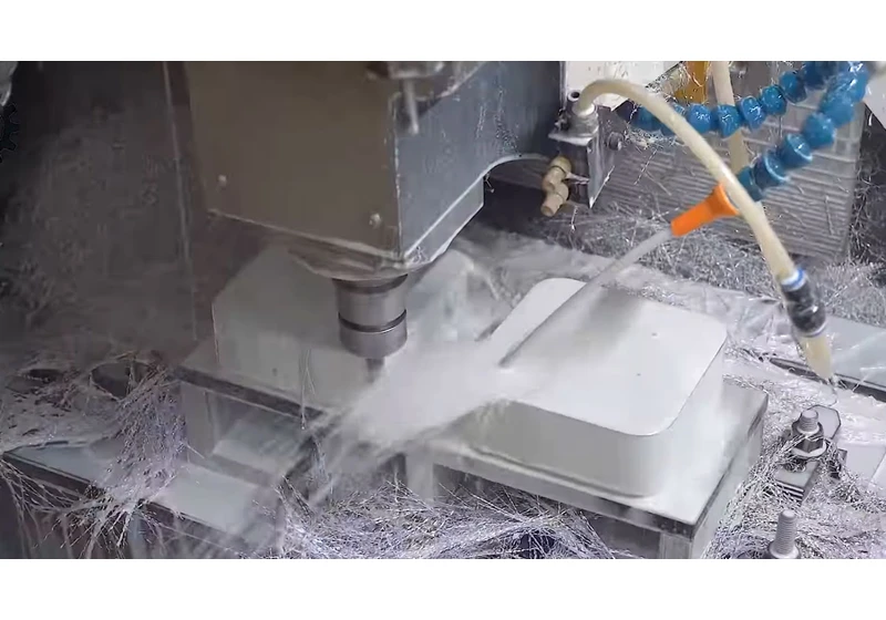  Mini-PC production line video shows a combination of machine automation and human efforts to make PCs 