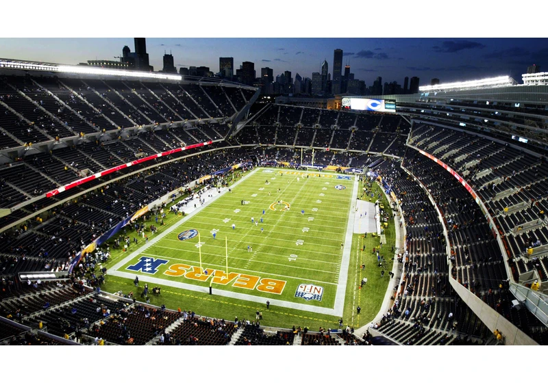  Microsoft brings Copilot+ PCs to NFL sidelines — but AI’s not calling the plays (yet) 