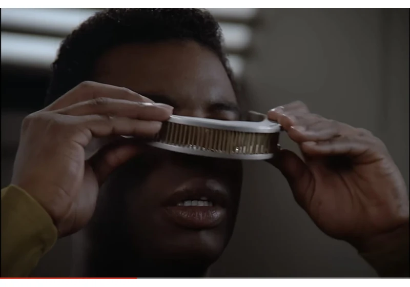 Apple’s new Vision Pro ad feels like a sequel to iPhone’s first-ever commercial