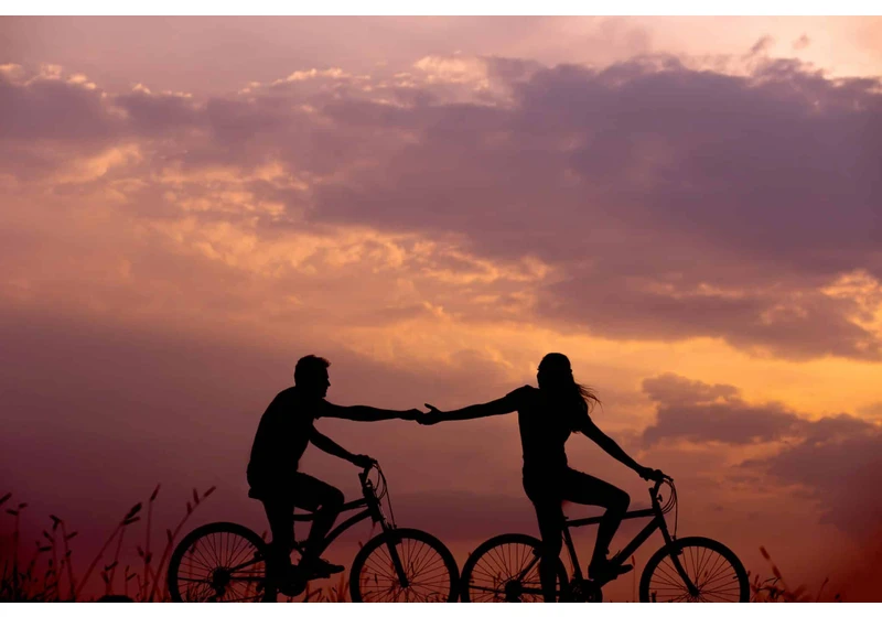 10 startups improving our relationships, friendships and social connections