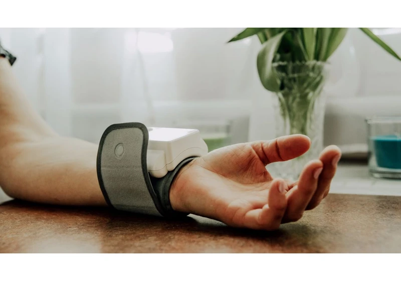 This new smart ring might do what smartwatches can't – Reliable LED blood pressure monitoring