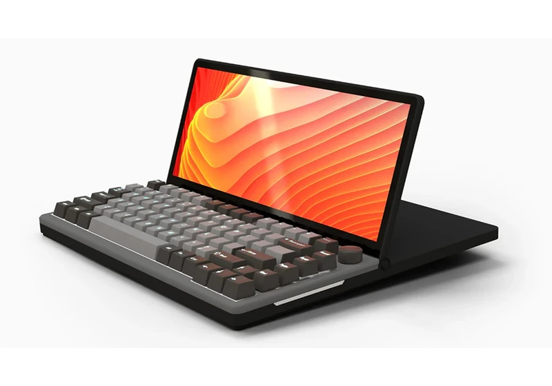 It's back! This mechanical keyboard with a touchscreen monitor could be the perfect partner for my smartphone - shame it has two major pitfalls