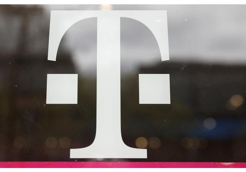 T-Mobile ends DEI programs in attempt to win deal approvals from the FCC