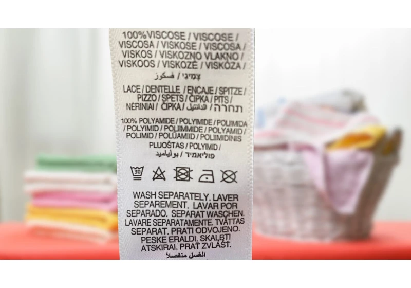 How to use an iPhone to check laundry symbols