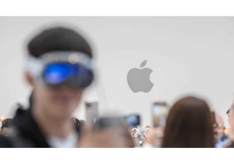 Apple researchers claim OpenAI's o3 model is an "illusion of thinking", inconsistent with a human's thought process