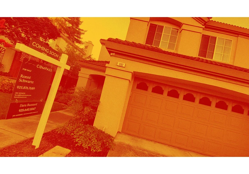 Compass’s lawsuit against Zillow highlights the growing power struggle in online real estate