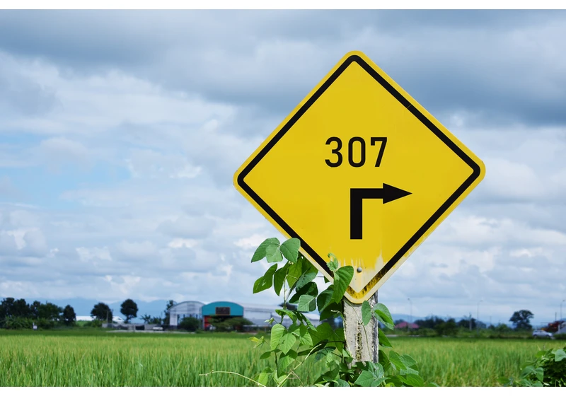 Google Debunks Myths Surrounding Redirect Types via @sejournal, @kristileilani