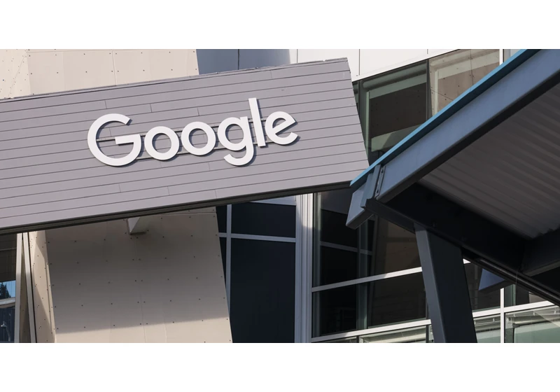 Google Search Console Update: More Granular User Permissions via @sejournal, @MattGSouthern