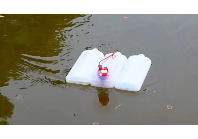 Raspberry Pi Pico W Powers Tiny Recycled Bluetooth Boat