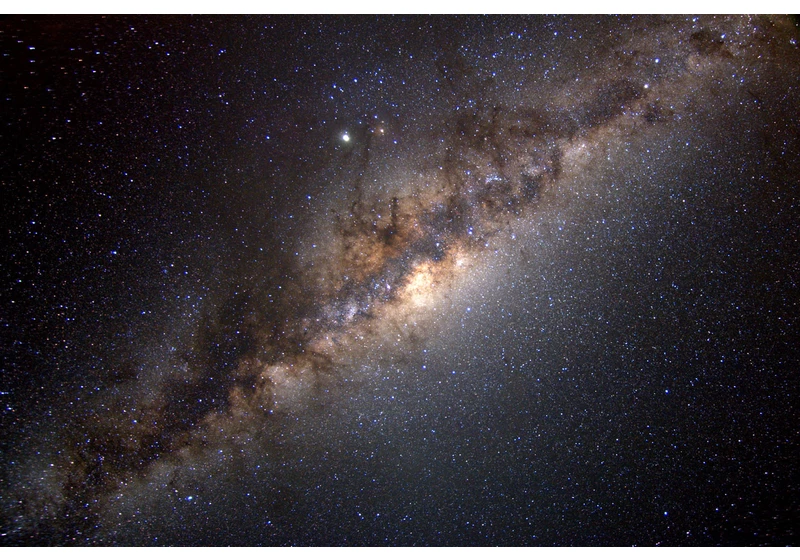 Three of the oldest stars in the universe found circling the Milky Way