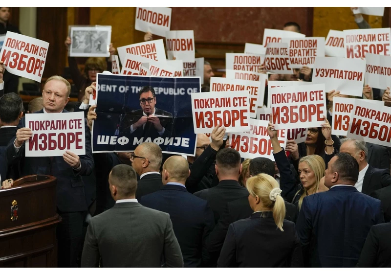 Zmanipulované srbské volby: Jak do bělehradského zastupitelstva volila celá země