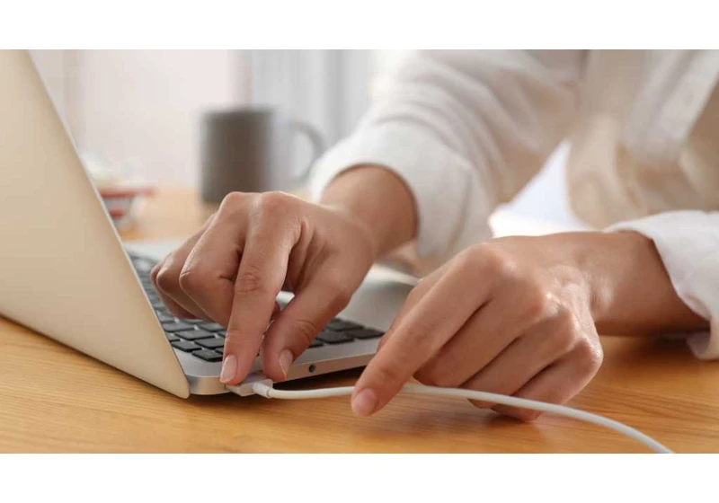 Is it bad to leave your laptop always plugged in?
