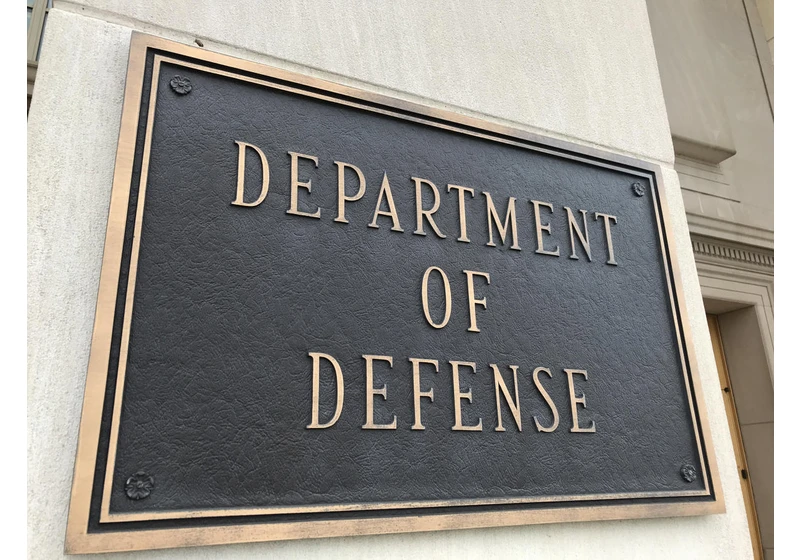 Defense Department alerts over 20,000 employees about email data breach